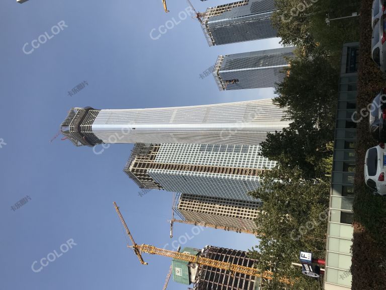 中国尊，位于北京商务中心区核心区Z15地块，东至金和东路，南邻规划中的绿地，西至金和路，北至光华路，