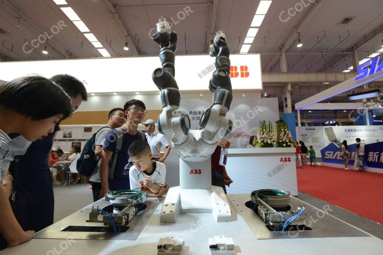 工业机器人 多关节机器人 ABB集团  2017年世界机器人大会 科技