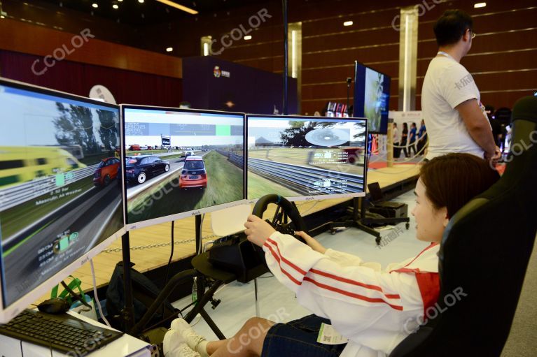 VR 虚拟现实技术 模拟驾驶 体育赛车游戏 科技 娱乐