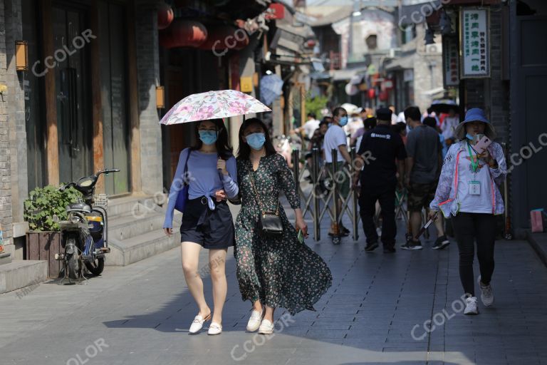 新闻类：疫情中复苏的北京，什刹海景区重新开放