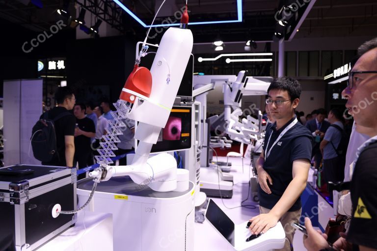 医疗机器人，2023世界机器人大会