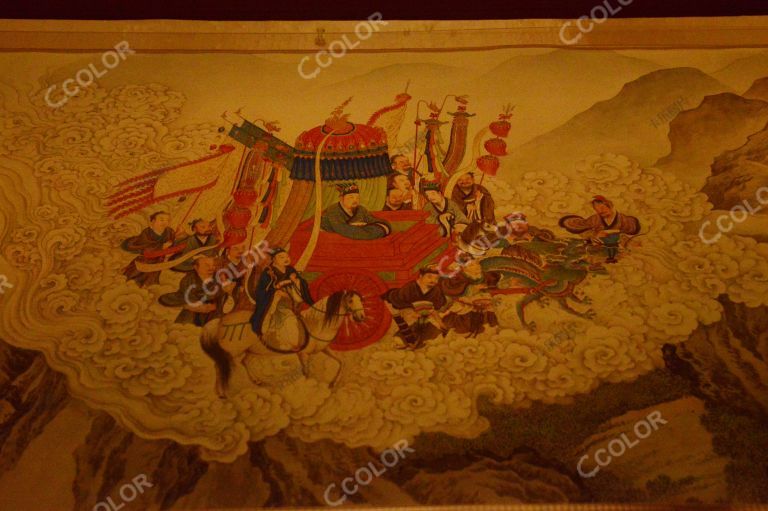 《九歌图卷》中的龙舟与象牙雕龙舟模型，2024甲辰龙年新春文化展