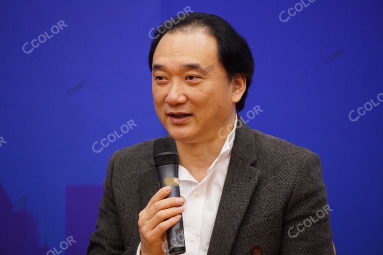联合国世界旅游组织(UNWTO) 专家 、中国休闲旅游文化研究中心主任、德安杰环球顾问集团总裁 。