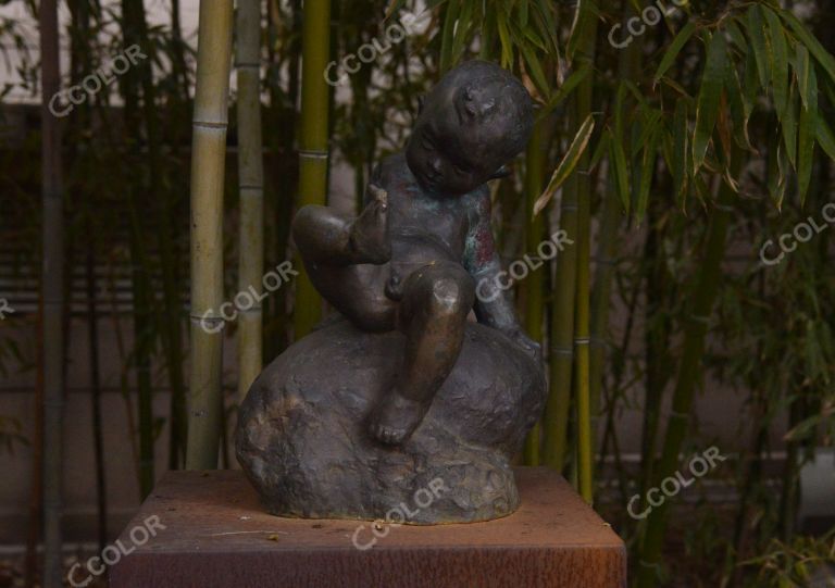 城市雕塑：童年（作者：王宝明），中国美术馆雕塑园
