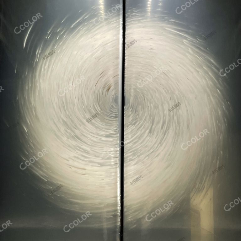 《重力》 David Spriggs