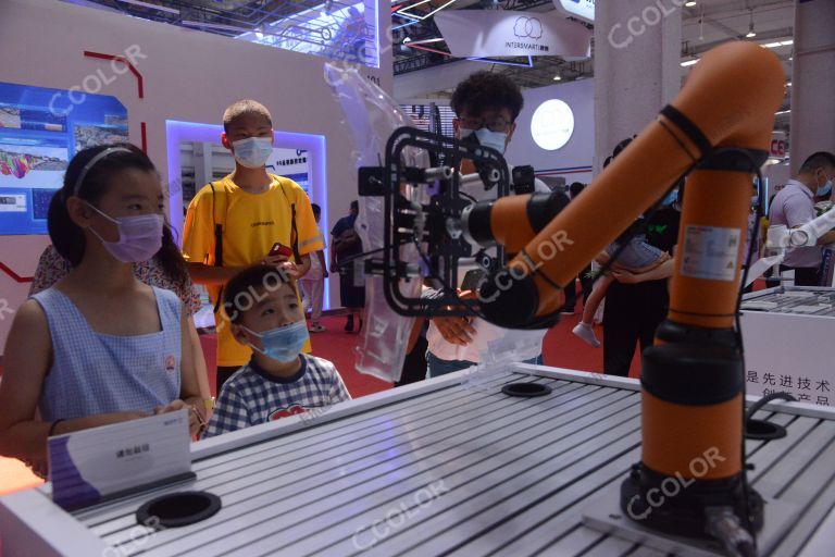 科技类：工业机器人，2022世界机器人大会