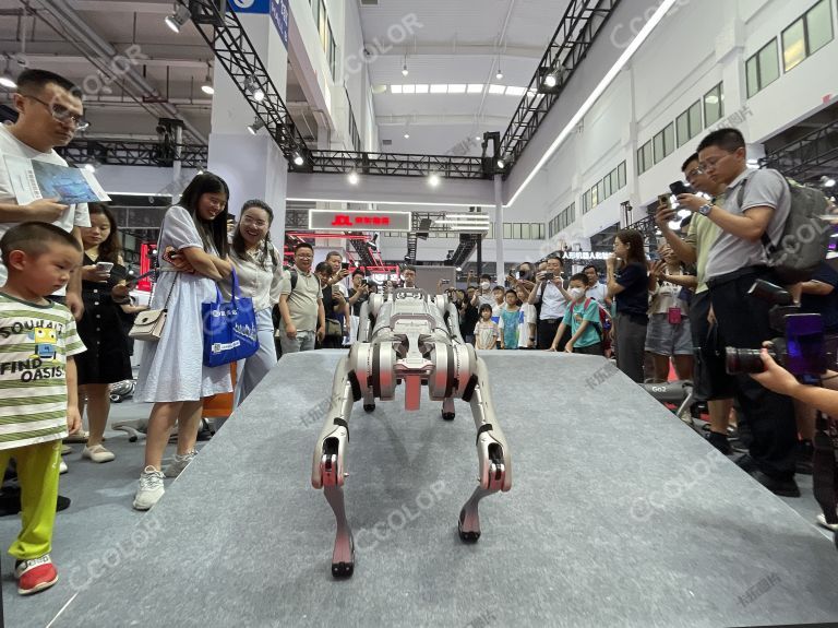 宠物型机器人，2023世界机器人大会